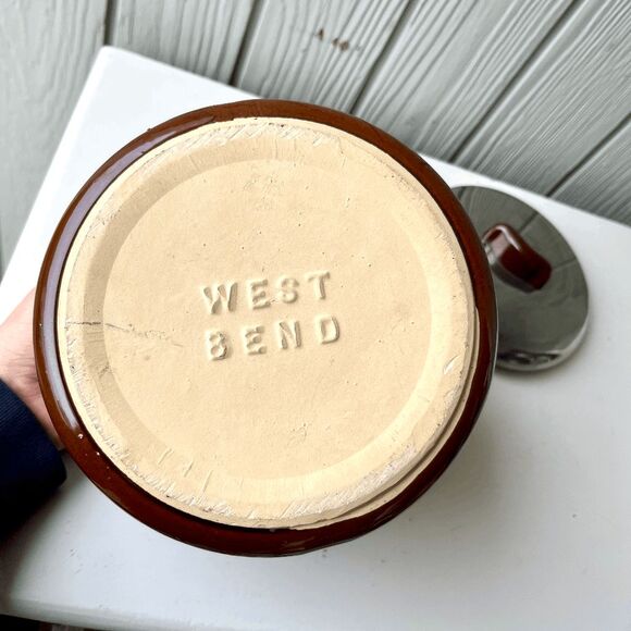 VTG West Bend Brown Glazed Pot Canister Chrome Lid 8.5” Mid Century - Picture 2 of 13